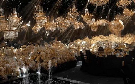 黑金厅 [ 最大23桌 · 高10.0m · 无柱 ·  ]