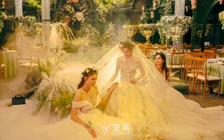 伊甸花园 [ 最大22桌 · 高7.0m · 无柱 ·  ]